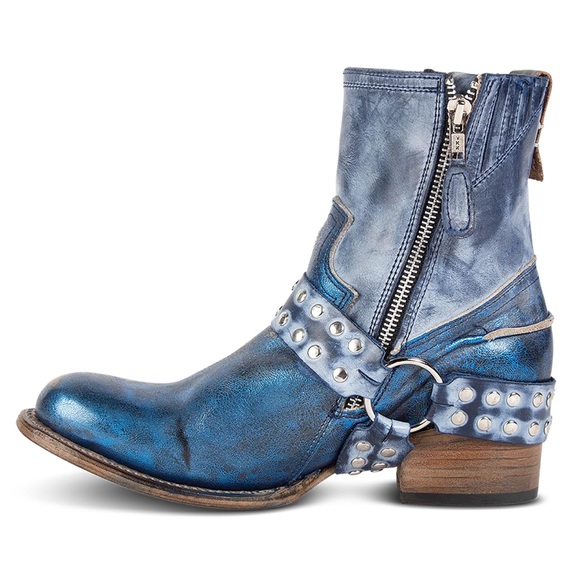 Freebird Ramone Blue Leather Studded Boots - Picture 13 of 14